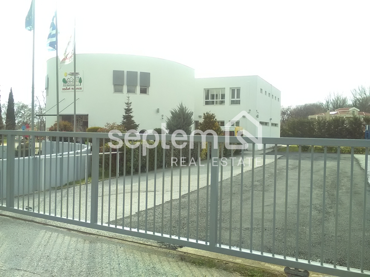 property-img
