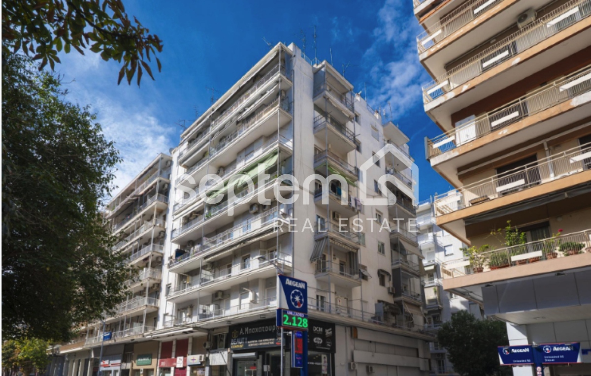 property-img